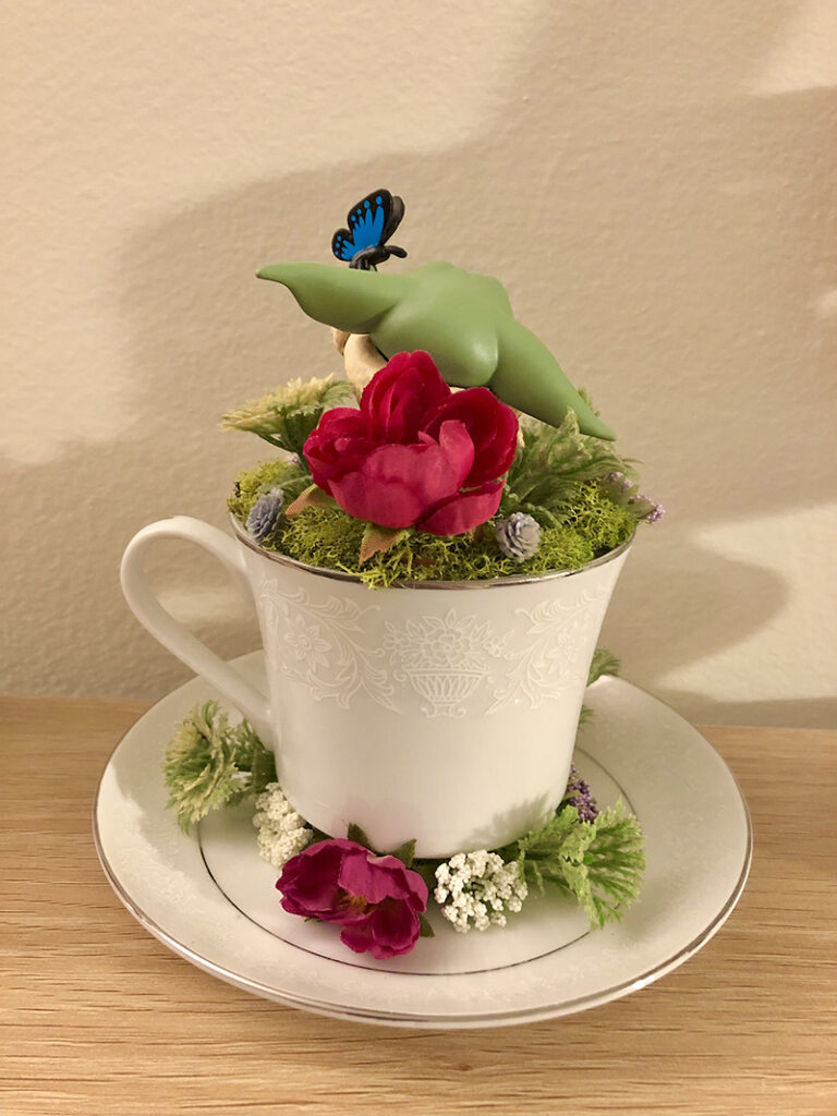 grogu butterfly