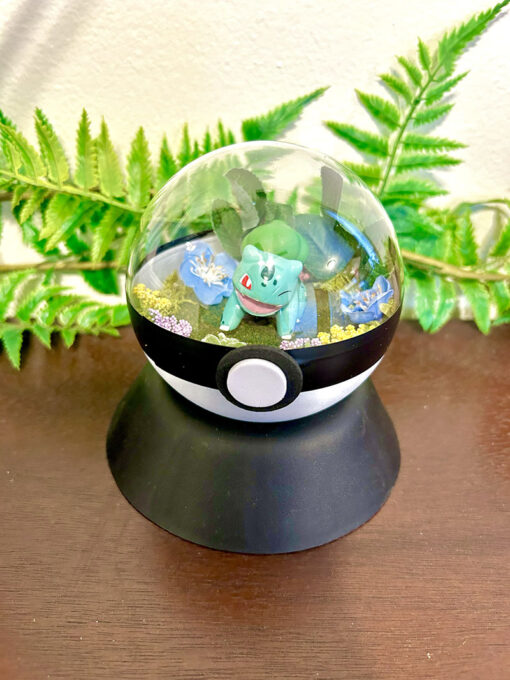 #001 Bulbasaur Pokeball Terrarium