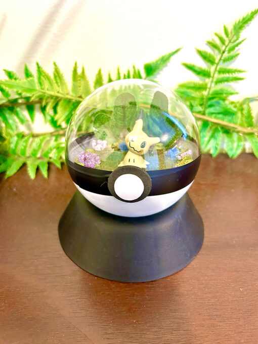 #778 Mimikyu Pokeball Terrarium