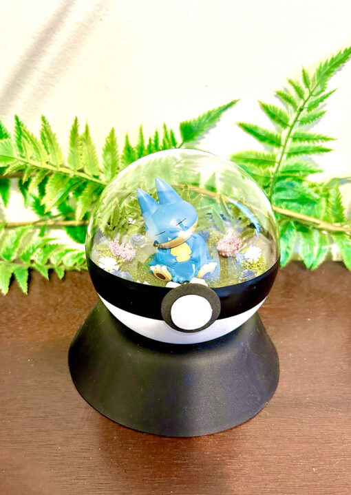 #446 Munchlax Pokeball Terrarium