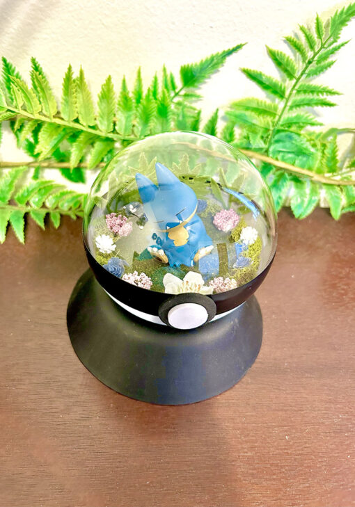 #446 Munchlax Pokeball Terrarium - Image 2