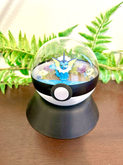 #134 Vaporeon Pokeball Terrarium