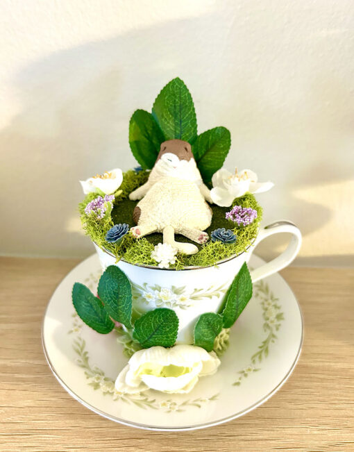 Cat Tea Cup Terrarium - Image 2