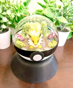 #135 Jolteon Pokeball Terrarium