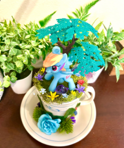 Alternative view of Rainbow Dash from My Little Pony Tea Cup Terrarium