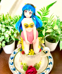 Alternative view of Lum from Urusei Yatsura Tea Cup Terrarium