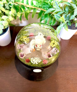 Alternative view of #038 Ninetales Pokeball Terrarium
