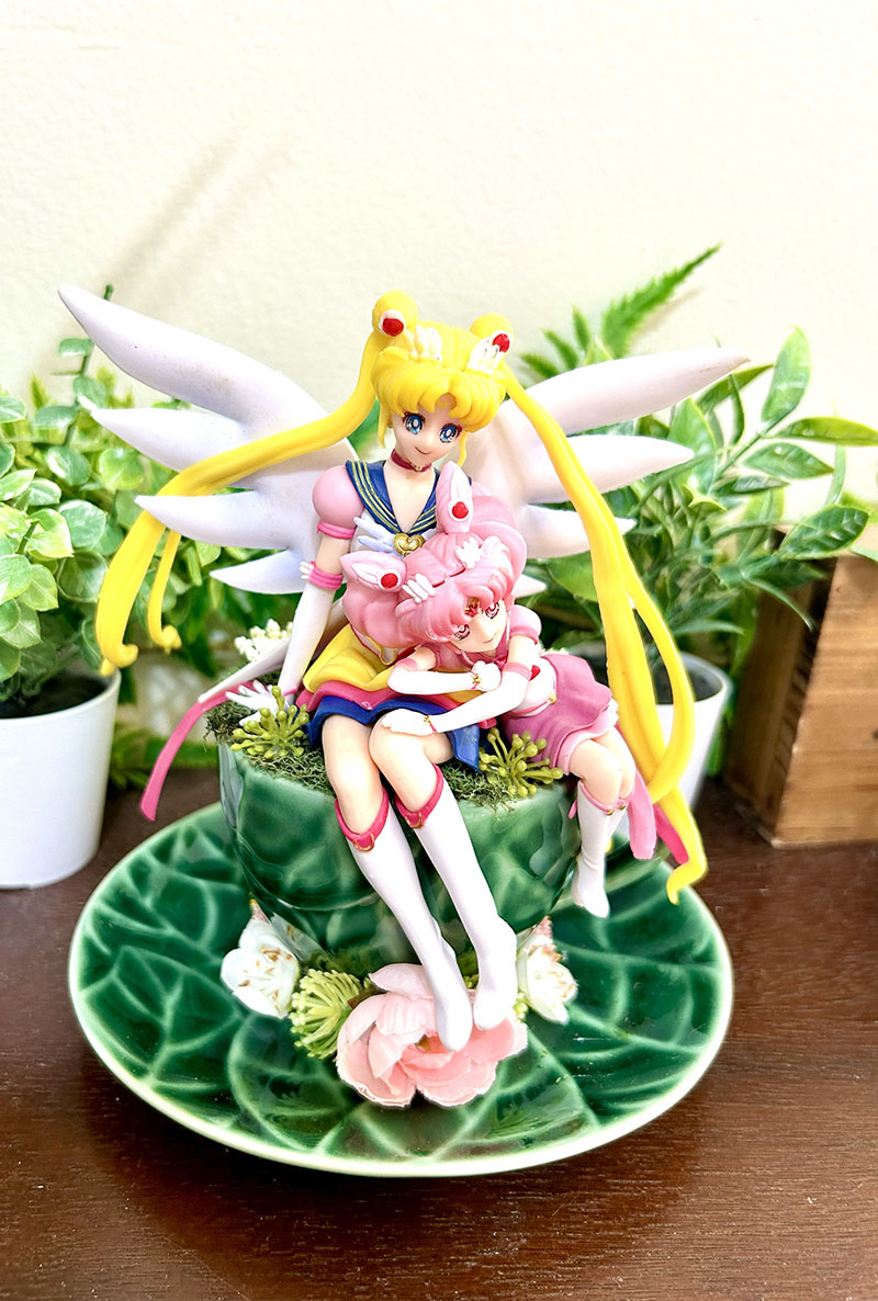 Sailormoon & Chibi Moon from Sailormoon Tea Cup Terrarium