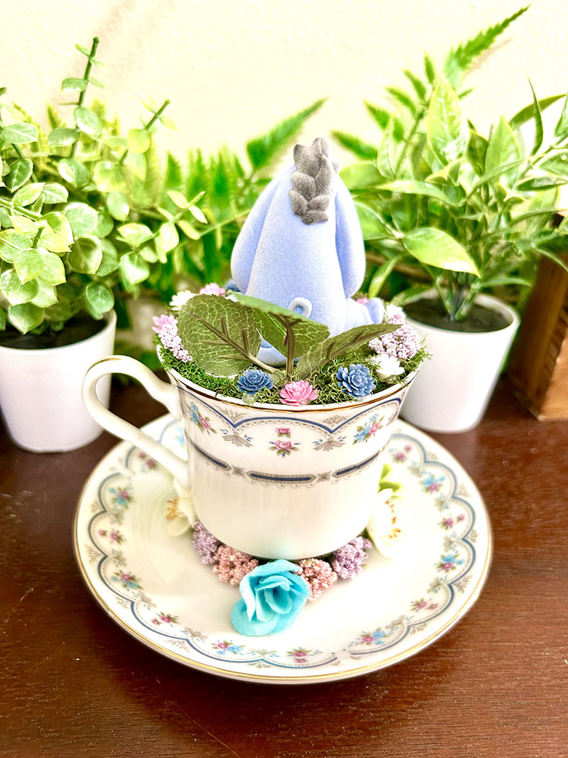 Eeyore from Winnie the Pooh Tea Cup Terrarium - Image 3