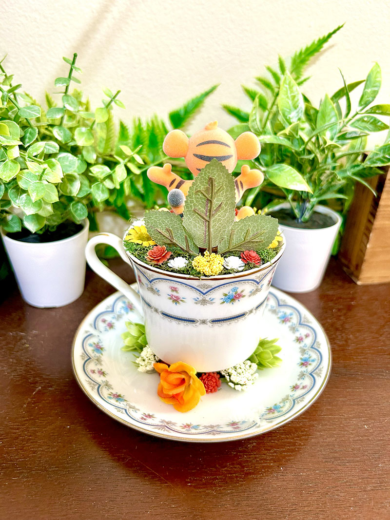 Tigger from Winnie the Pooh Tea Cup Terrarium - Image 3