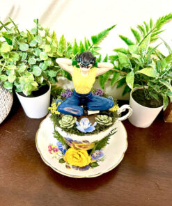 Alternative view of Yusuke From Yu Yu Hakusho Tea Cup Terrarium