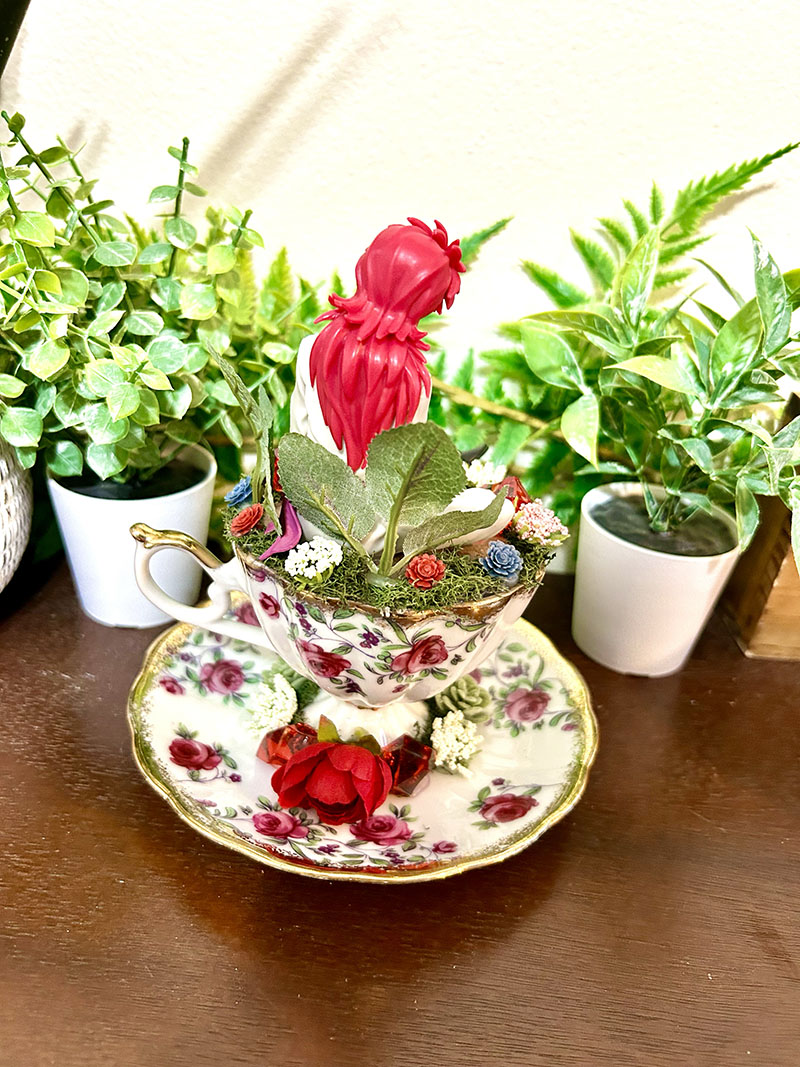 Kurama From Yu Yu Hakusho Tea Cup Terrarium - Image 3