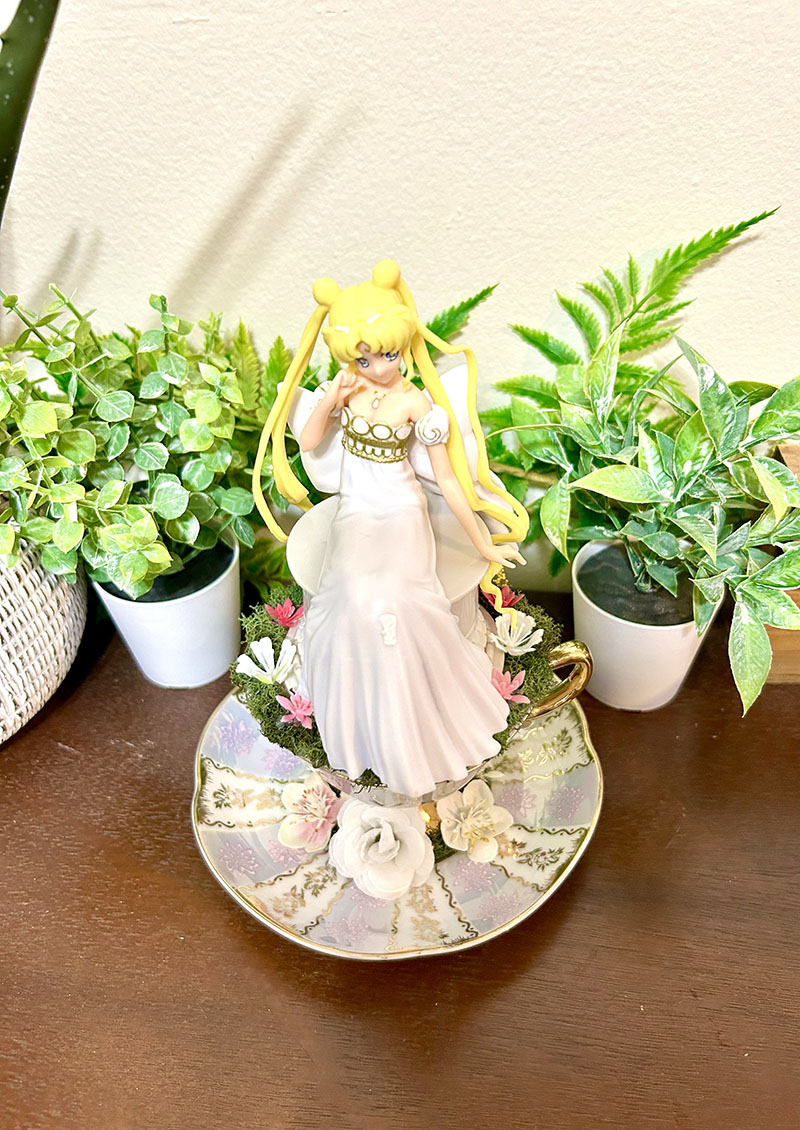 Sailormoon Tea Cup Terrarium - Image 2