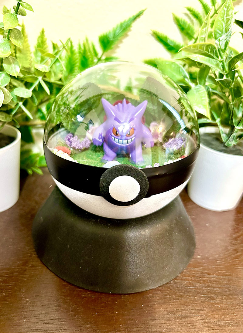 #094 Gengar Pokeball Terrarium